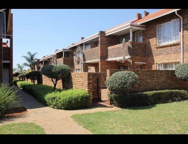 2 BEDROOM APARTMENT FOR SALE IN CLARINA